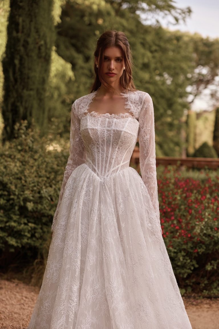 rouge_dress_armonia_bridal